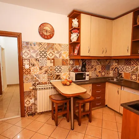 Appartamento Great Location,2 Bedroom *