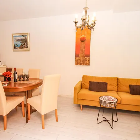Appartamento Great Location,2 Bedroom