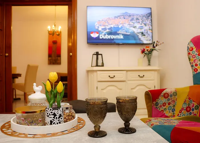 Great Location,2 Bedroom Cavtat