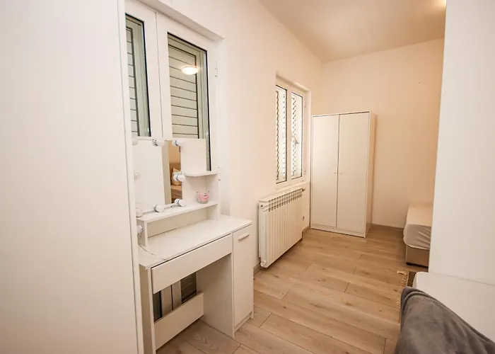 Great Location,2 Bedroom * Cavtat