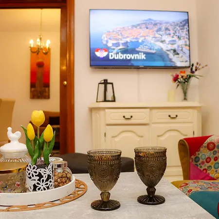 Great Location,2 Bedroom Cavtat