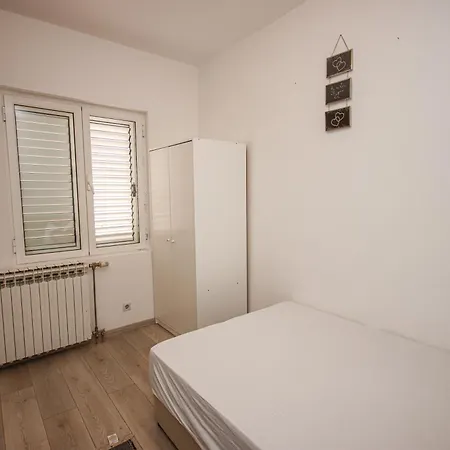 Great Location,2 Bedroom Cavtat